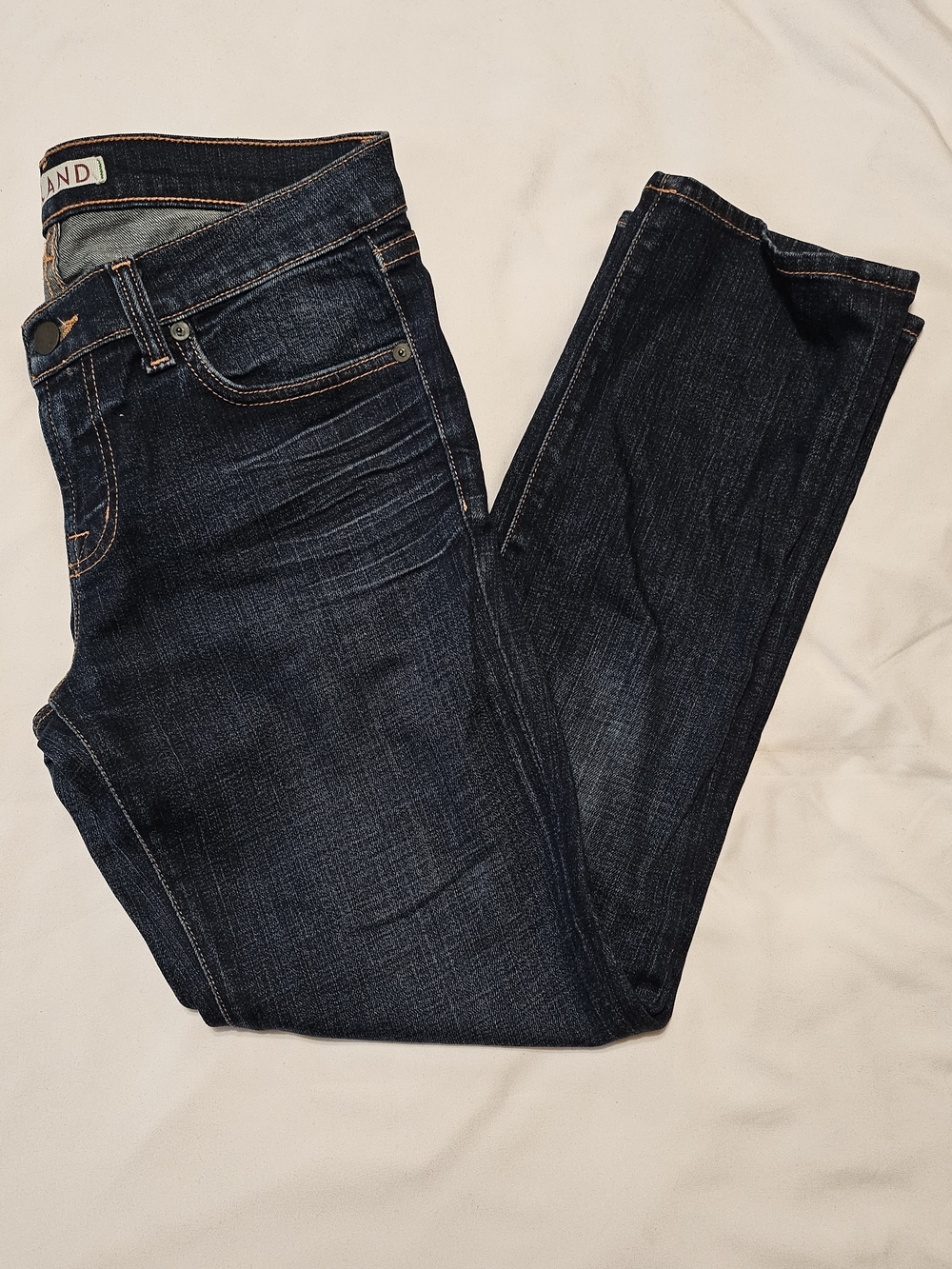 J Brand Dark Wash Indigo Whiskering Cropped Leg Classic Mid Rise Denim Jeans - Picture 6 of 8